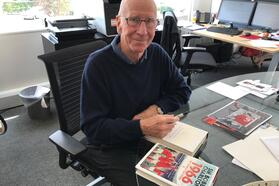 Бобби Чарльтон. Фото: twitter.com/SirBobby