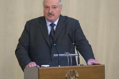 Александр Лукашенко во время очередных рассуждений о передачи власти, Витебск, 24 октября 2025 года. Скриншот: t.me/pul_1