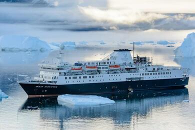 Круизное судно Ocean Endeavour. Фото: BILD