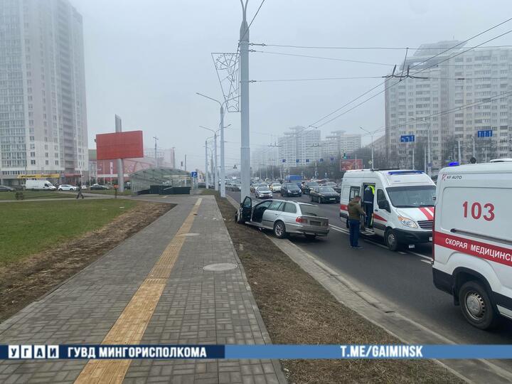 Авария на проспекте Независимости. 27 марта 2026 года, Минск. Фото: ГАИ
